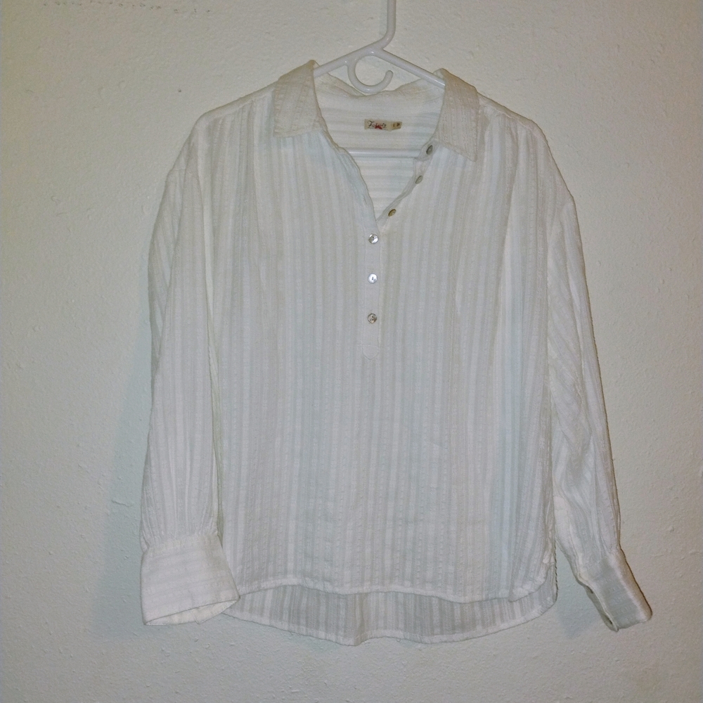 Faherty Beautiful White Women's Long Sleeve Shirt With Detail Pattern